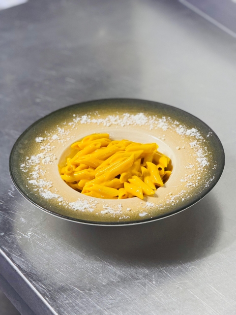 CHEDDAR SOSLU PENNE